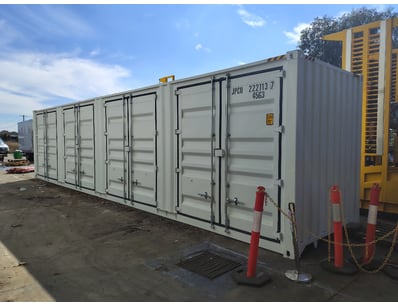 UNRESERVED MELBOURNE Factory Direct Portables, Ex... - Lot 4