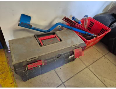 Home Improvement, DIY & Hardware (A1004) - Lot 345