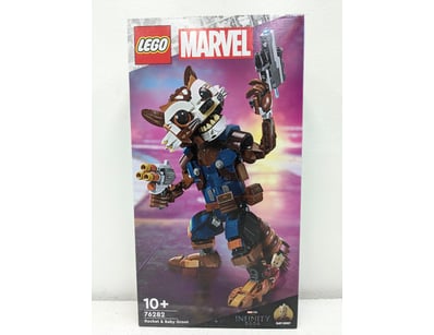 **UNRESERVED** LEGO Marvel set 76282 featuring Roc...