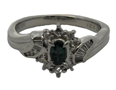 Luxury Pawnbroker Christmas Sale PART 1 (A984) - Lot 520