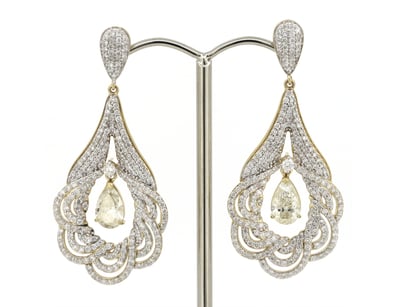Diamonds Are A Woman's Best Friend (A976) - Lot 2200