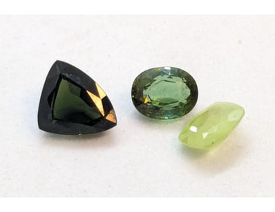 4.3 TCW EMERALD GEMSTONES

Condition: Good - Refer...