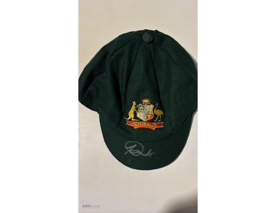 TRAVIS HEAD SIGNED BAGGY GREEN CAP

Travis Head Pe...