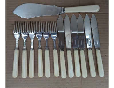 Antiques, Vintage & Interior Treasures (A1006) - Lot 9008