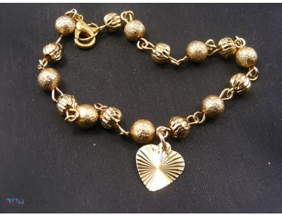 GOLD COLOUR BRACELET        

Condition: Good - Re...