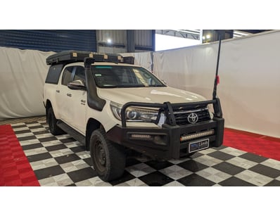 Passenger, Luxury & Commercial Vehicles Auction - Lot 401