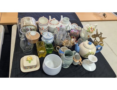 The Curio Collection (A1000) - Lot 1823