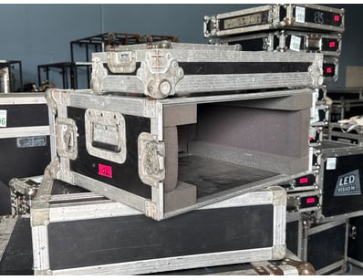 Mostly Unreserved Ex-Rental Audio & Visual Equi... - Lot 113