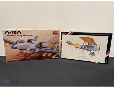 PAIR OF UNASSEMBLED AIRCRAFT MODEL KITS - A-10A TH...