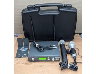 Gadgets, Music & Pastimes (A1000) - Lot 1504