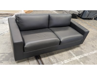 $800K Major Retailer Indoor & Outdoor Living - I... - Lot 20