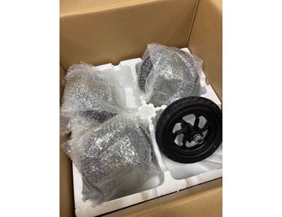 $2M UNRESERVED Major Retailer Business Relocati... - Lot 152