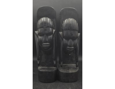PAIR OF AFRICAN STYLE WOODEN BOOK END HEAD SCULPTU...