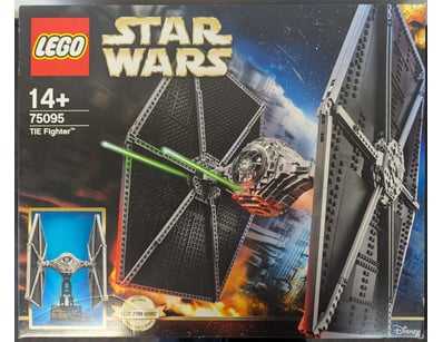 **UNRESERVED** COOKIE'S LIFETIME COLLECTION OF ... - Lot 638