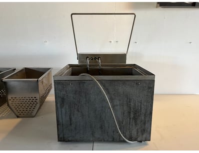 Commercial Kitchen Equipment & Accessories (ON4411) - Lot 8