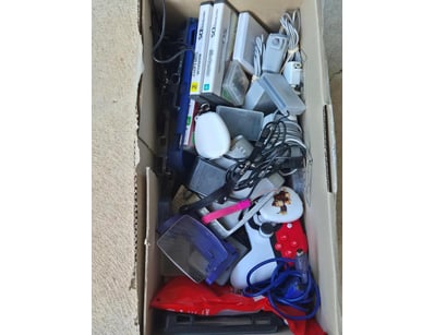 UNRESERVED Gaming Consoles (A989) - Lot 108