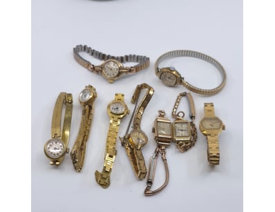 Thrift Shop (A976) - Lot 870