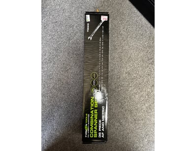 Distribution Business Equipment Liquidation (ON... - Lot 194