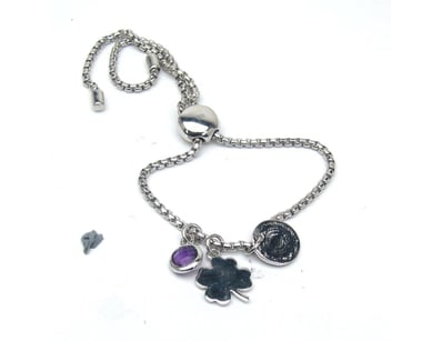 The Sterling Collection - Pendants, Rings, Brac... - Lot 144