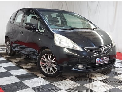 Passenger, Luxury & Commercial Vehicles Auction - Lot 1060