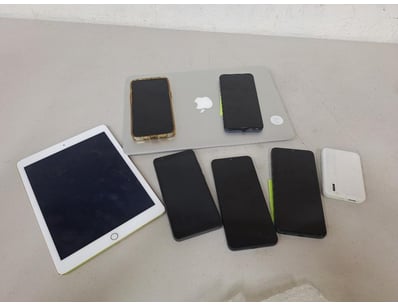 Home Entertainment, Audio & Computers (A994) - Lot 1017