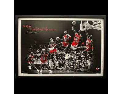 Iconic Memorabilia (A978) - Lot 171