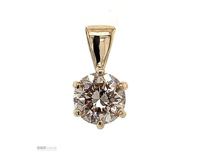 18CT YG NATURAL DIAMOND SIX CLAW PENDANT     

1=0...