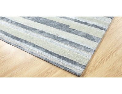 RRP: $190, Pampas Rug, Wool & Viscose, 200 x 280 G...