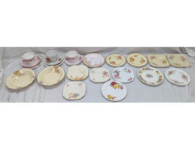 The Curio Collection (A995) - Lot 1043