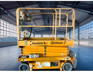 <b>2016 Haulotte Optimum 8 AC Electric Scissor Lif...