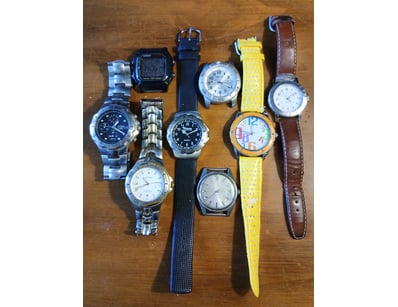 Affordable Watch Market (A991) - Lot 7506
