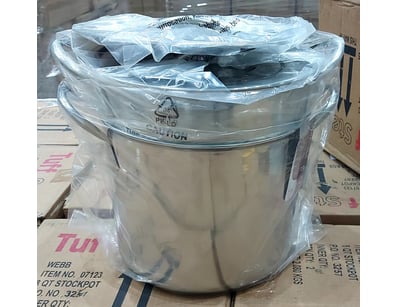 Pair of  Webb 8-quart stainless steel stockpots

 ...