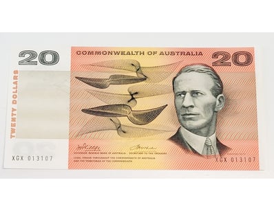 Coins, Banknotes & Bullion (A1004) - Lot 744