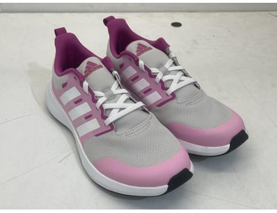 Major Brand Apparel & Footwear Liquidation Even... - Lot 277