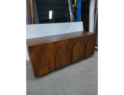 Quality Designer Furniture & Decor Clearance (... - Lot 2107
