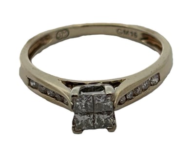 Luxury Pawnbroker Christmas Sale PART 2 (A984) - Lot 527