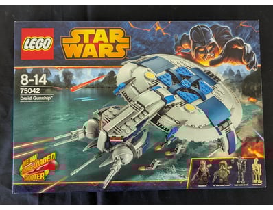 UNRESERVED COOKIES LIFETIME COLLECTION OF LEGO ... - Lot 520