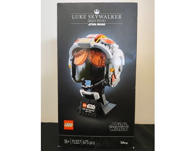 **UNRESERVED** COOKIE'S LIFETIME COLLECTION OF ... - Lot 643