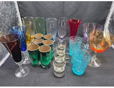 Antiques, Vintage & Interior Treasures (A1005) - Lot 698