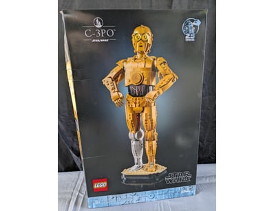 **UNRESERVED** LIFETIME COLLECTION OF LEGO PART... - Lot 263