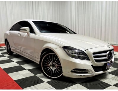 <b>2013 Mercedes-Benz CLS350 CDI C218 - White - 12...