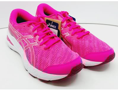 Major Brand Apparel & Footwear Liquidation Even... - Lot 270