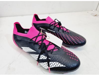 Major Brand Apparel & Footwear Liquidation Even... - Lot 128