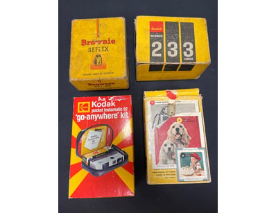 VINTAGE KODAK CAMERA COLLECTION - BROWNIE REFLEX, ...