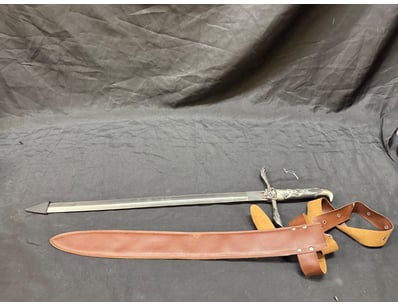 Antiques, Vintage & Interior Treasures (A1005) - Lot 824