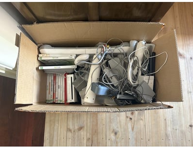 Home Entertainment, Audio & Computers (SAA1004) - Lot 4065