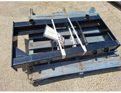 UNRESERVED Factory Direct Lawn Mowers, Golf Cart... - Lot 28