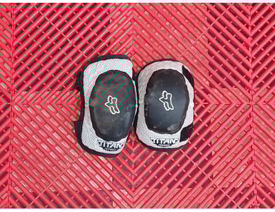 MOTORBIKES • GO-KARTS •  APPAREL - Lot 215