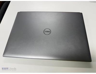 Dell Vostro 14 (P117F) laptop featuring Intel Core...