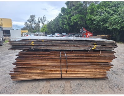 Plywood And Composite Board For Formwork, Approxim...